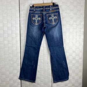 Cowgirl Tuff Victory Cream Jeans Bling Embroidered Cross Pocket Size 26x31